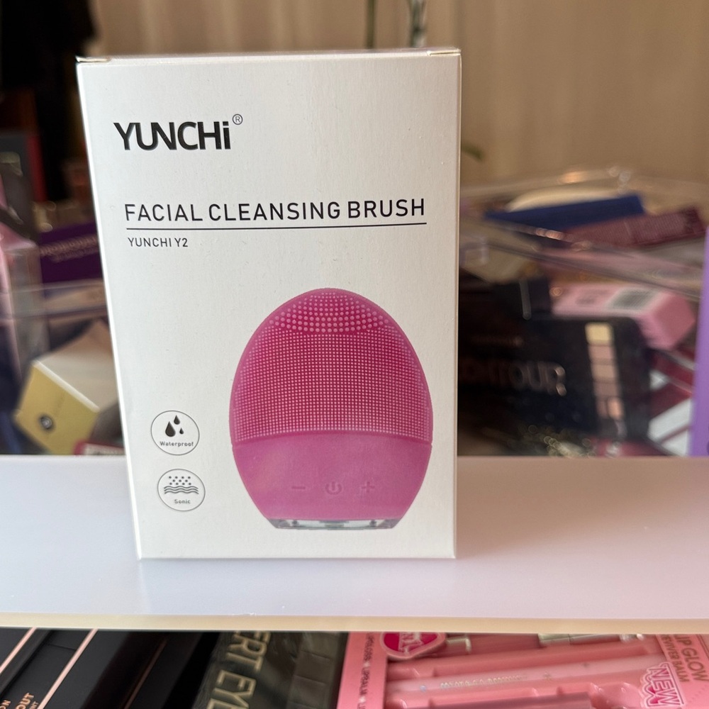 Facial Cleaning